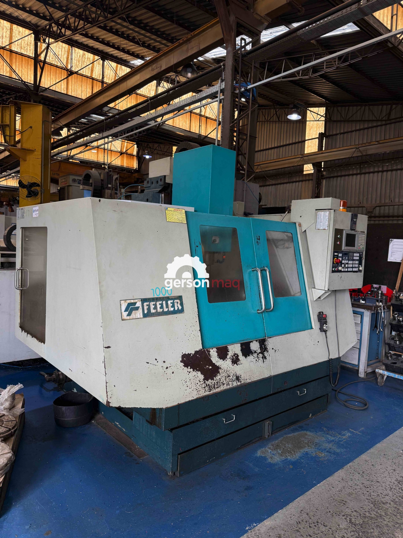 CENTRO DE USINAGEM FEELER FV1000 - ANO 2003 - EM OTIMO ESTADO